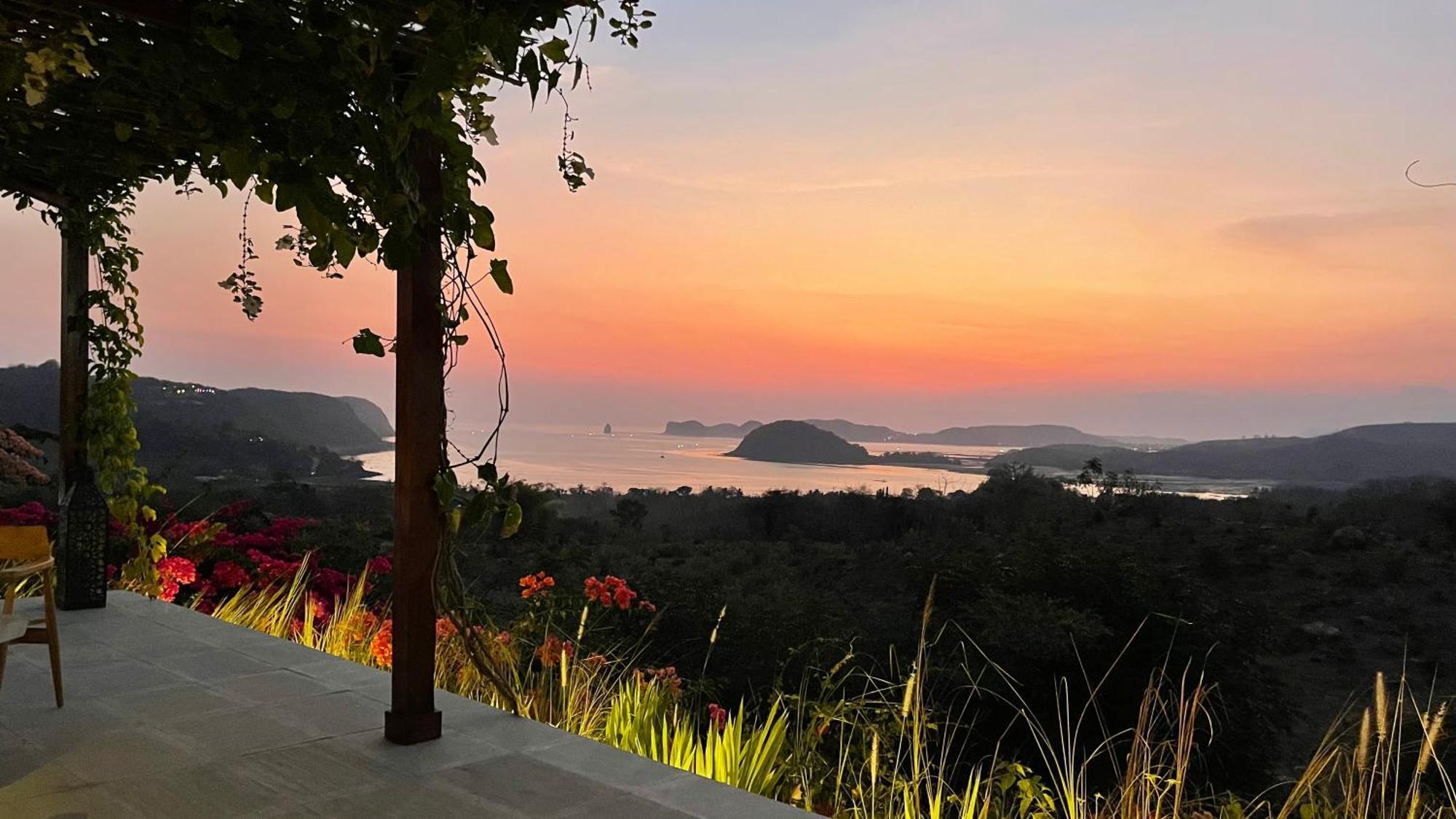 Lobster Bay Lombok Hotel Awang Exterior foto