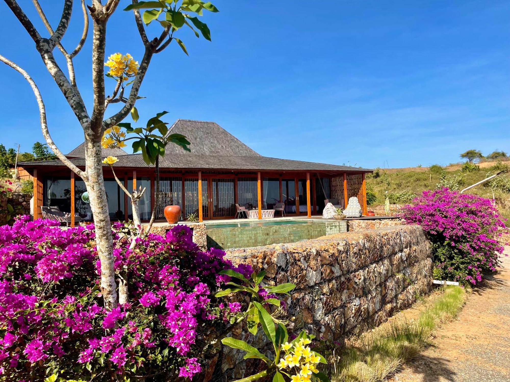 Lobster Bay Lombok Hotel Awang Exterior foto